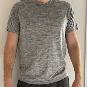 Lululemon Metal Vent tshirt